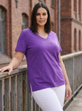 Damen-T-Shirt aus Baumwolle und Viskose mit V-Ausschnitt und Seitenschlitzen, große Größen