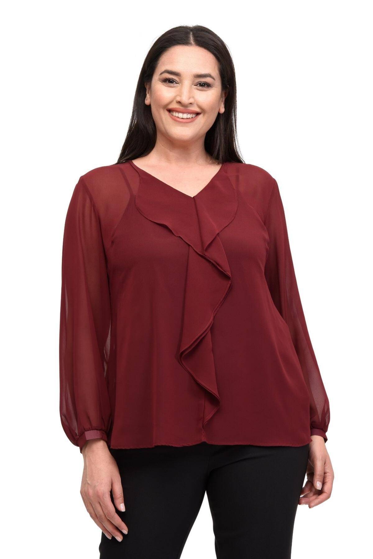 Blusa rosa de gasa con volantes y forro talla grande