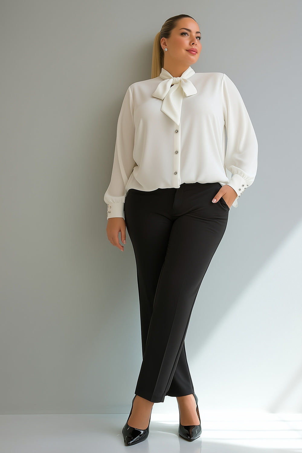 Büyük Beden Kadın  Fiyonk Yakalı Krep Gömlek - Image 8