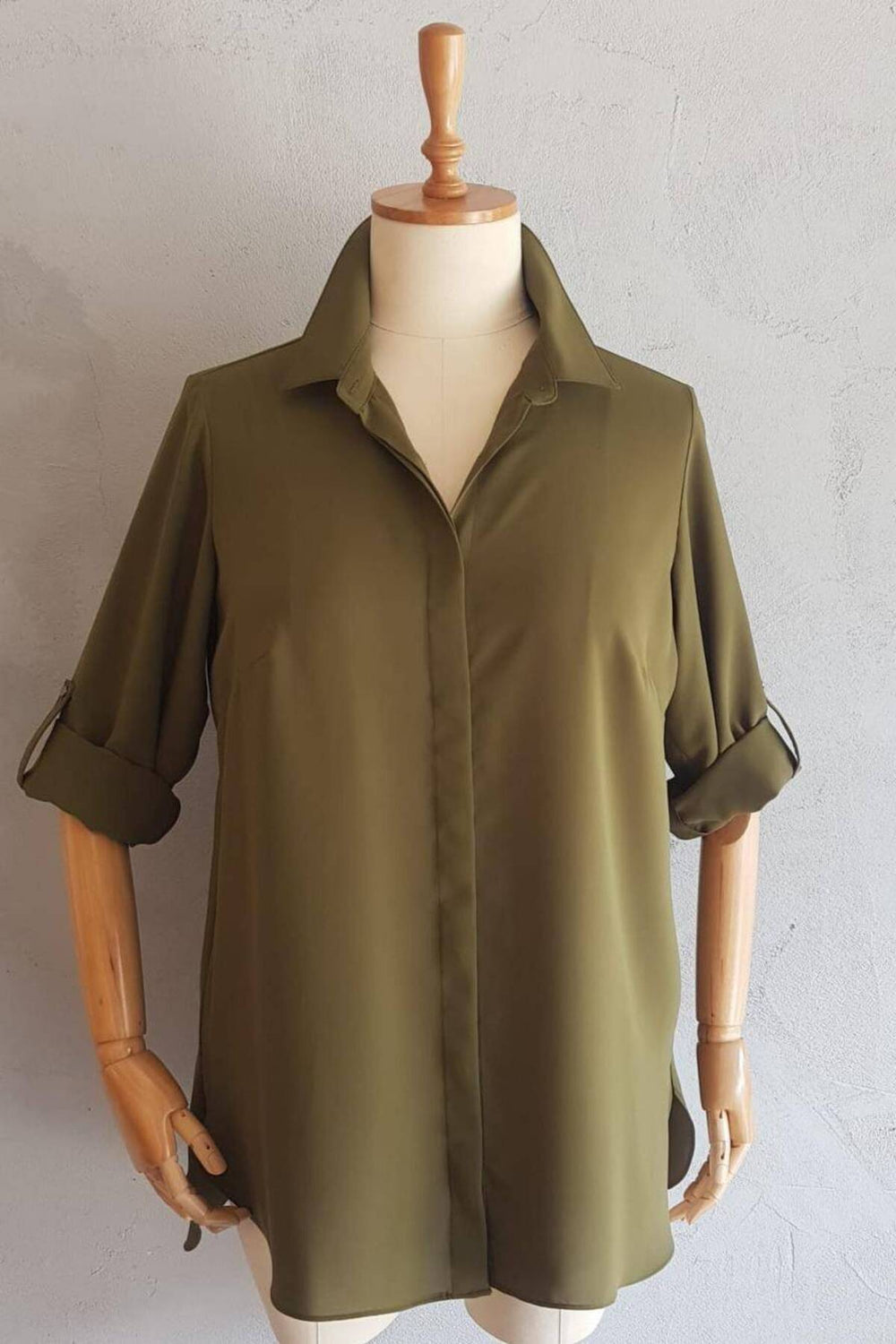 Plus Size Women's Terracotta Hidden Placket Wrinkle-Free Woven Shirt - Image 32