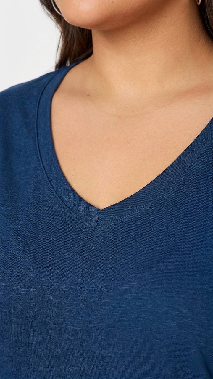 Büyük Beden Kadın Lila V Yaka Pamuklu Viskon T-Shirt - Image 5