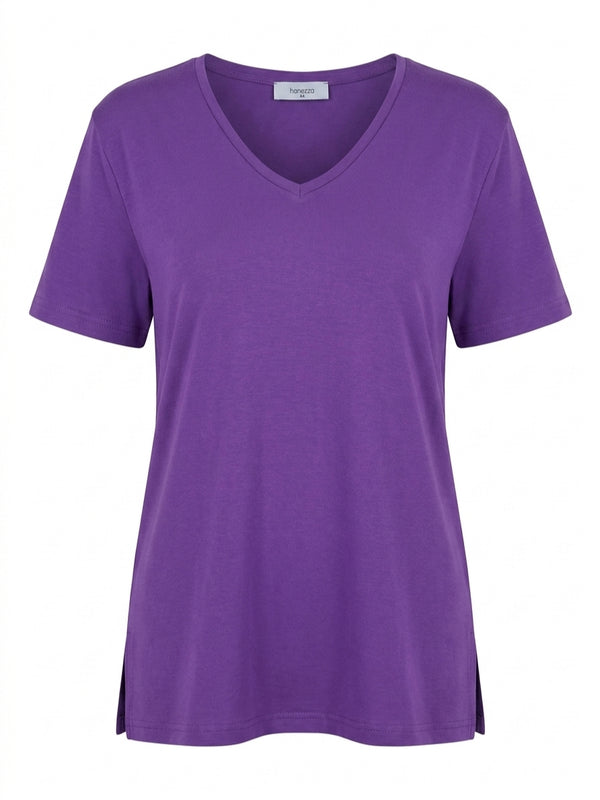 Comodidad sin límites: Camiseta básica con cuello en V
