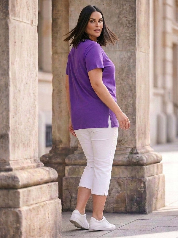 Comodidad sin límites: Camiseta básica con cuello en V