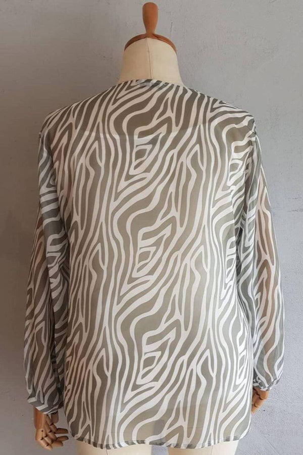 Büyük Beden Kadın  Şifon Fırfırlı Bluz - Astarlı