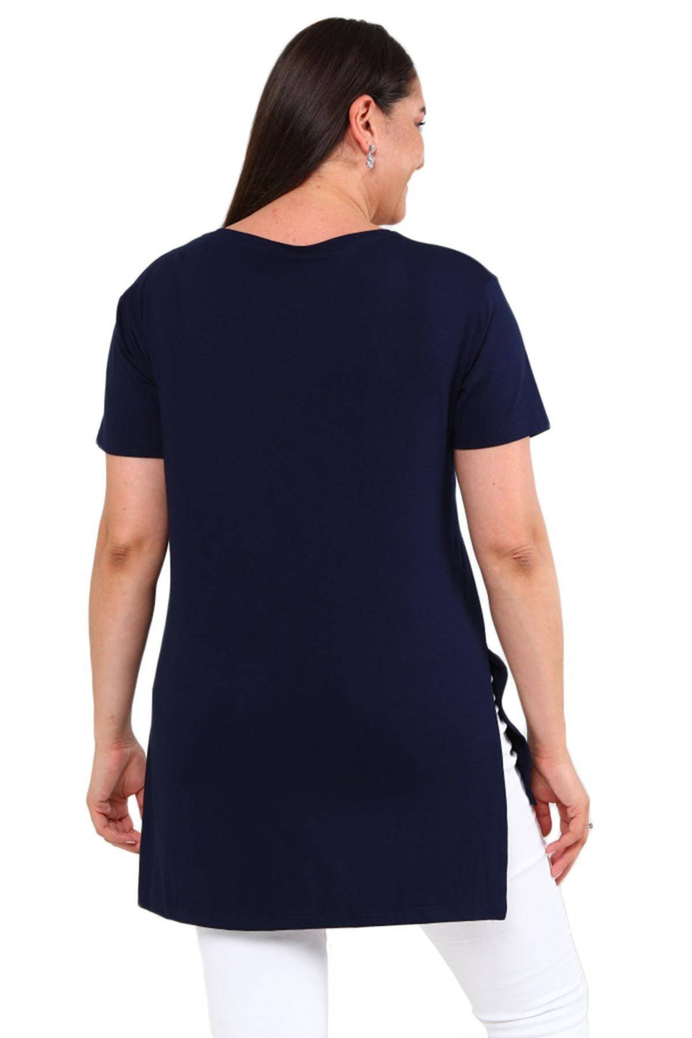 Comodidad sin límites: Camiseta básica con cuello en V - Image 37