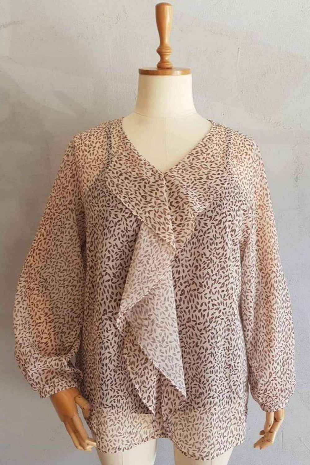 Büyük Beden Kadın  Şifon Fırfırlı Bluz - Astarlı - Image 69