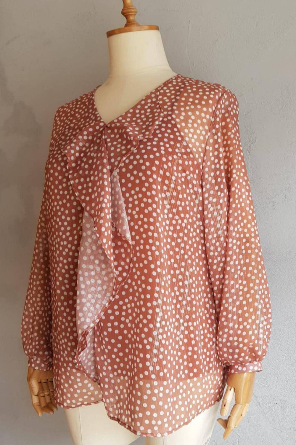 Büyük Beden Kadın  Şifon Fırfırlı Bluz - Astarlı - Image 100