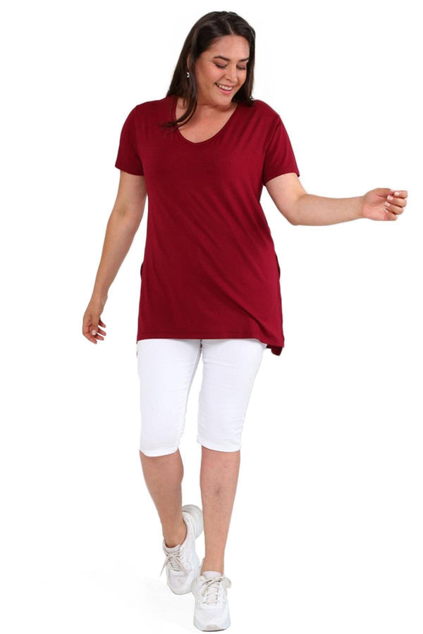 Comodidad sin límites: Camiseta básica con cuello en V