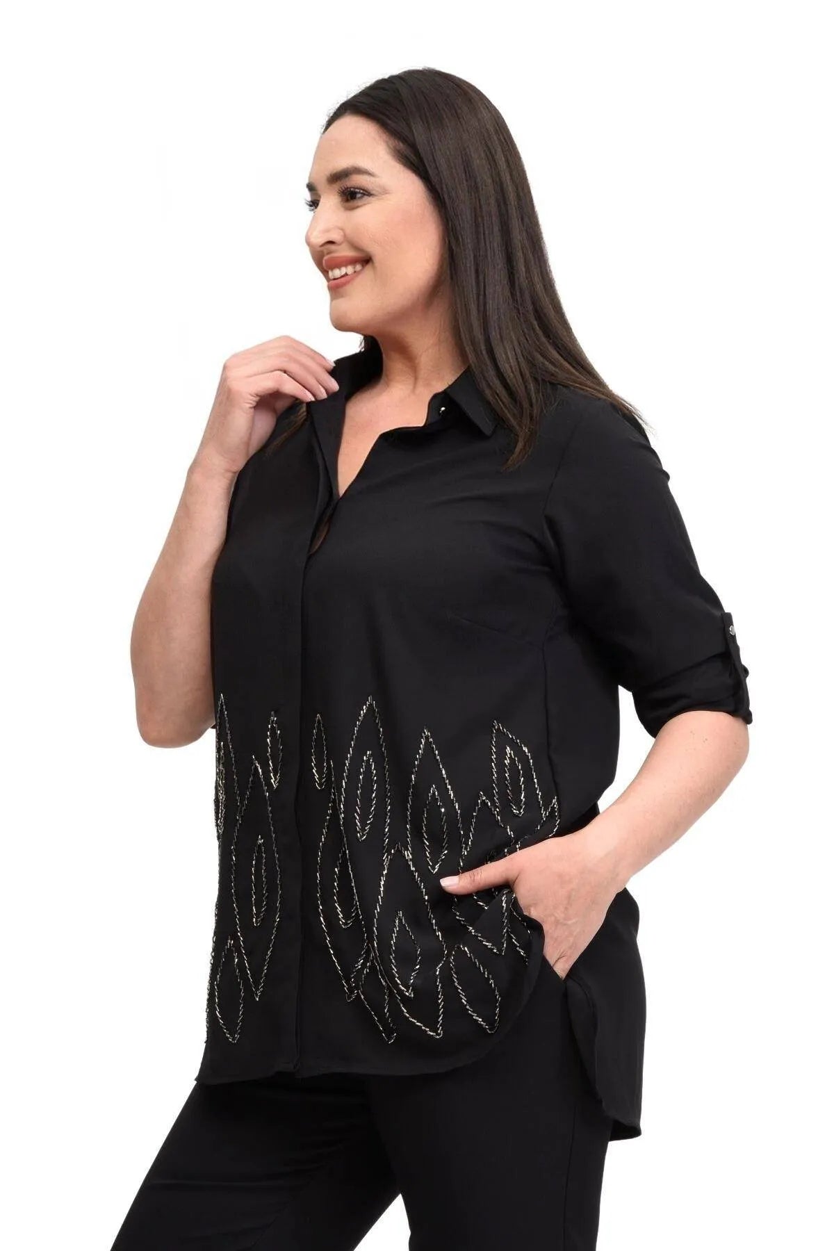Für alle, die Komfort mit Stil suchen: Bluse mit Perlenstickerei in großen Größen