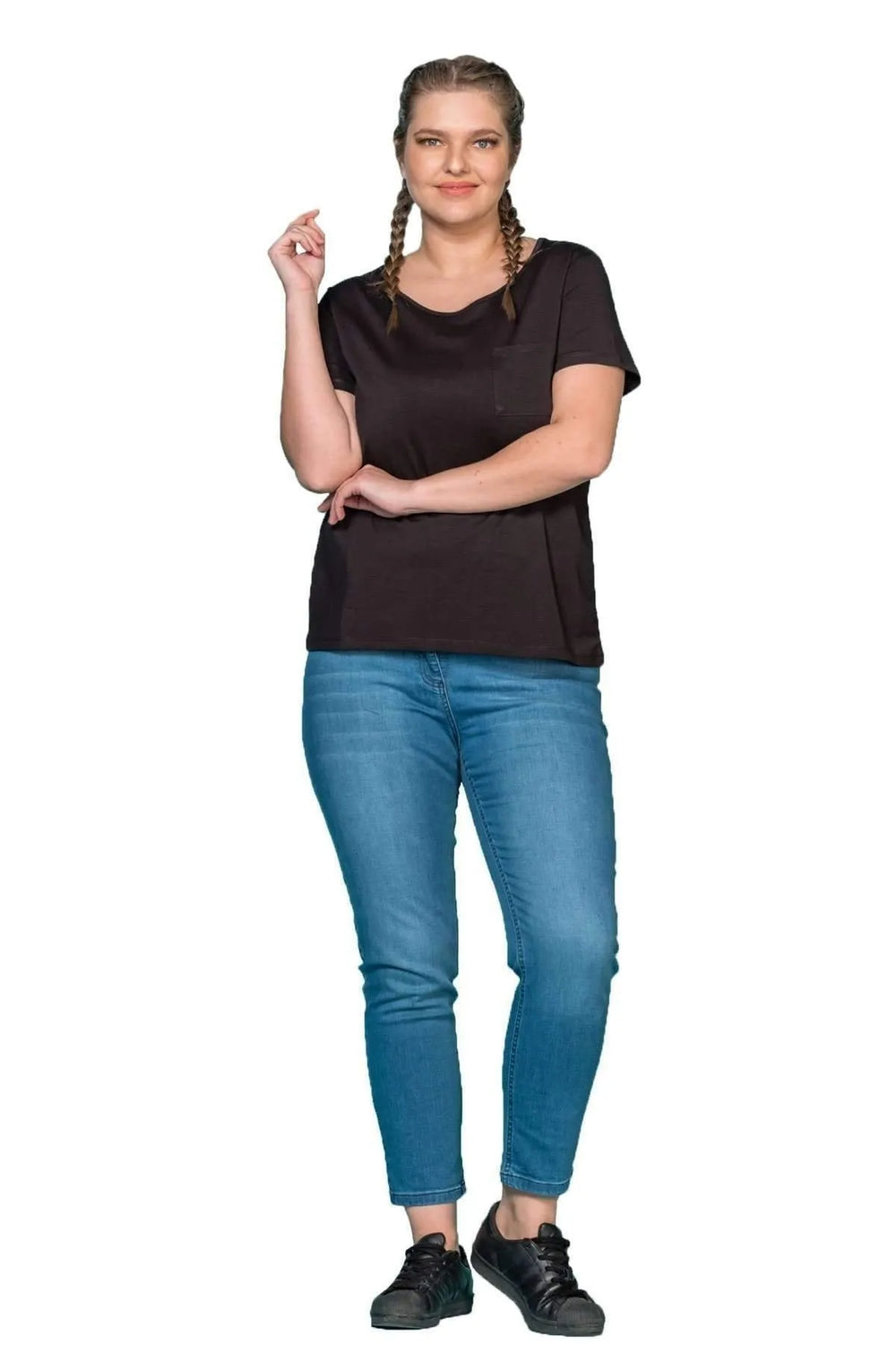 Plus Size Damen T-Shirt in Anthrazit mit Taschendetail und Rundhalsausschnitt - Image 2
