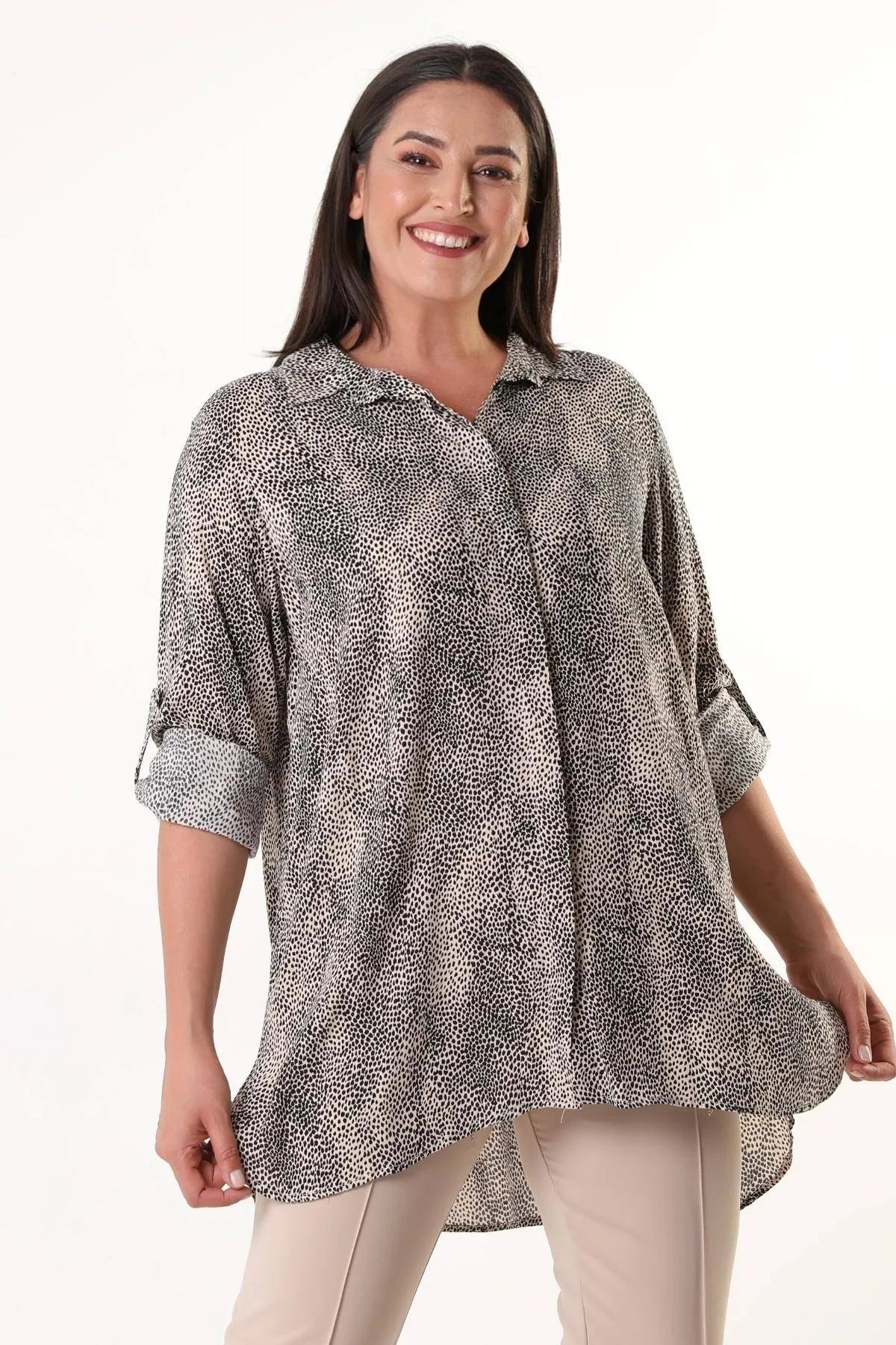 Leopardenmuster Hemd: Vervollständigen Sie Ihren Plus-Size-Stil