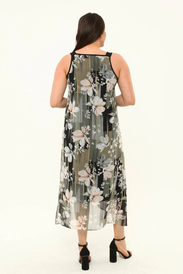 Büyük Beden Kadın Çiçek Desenli Pamuklu Viskon Maxi Elbise