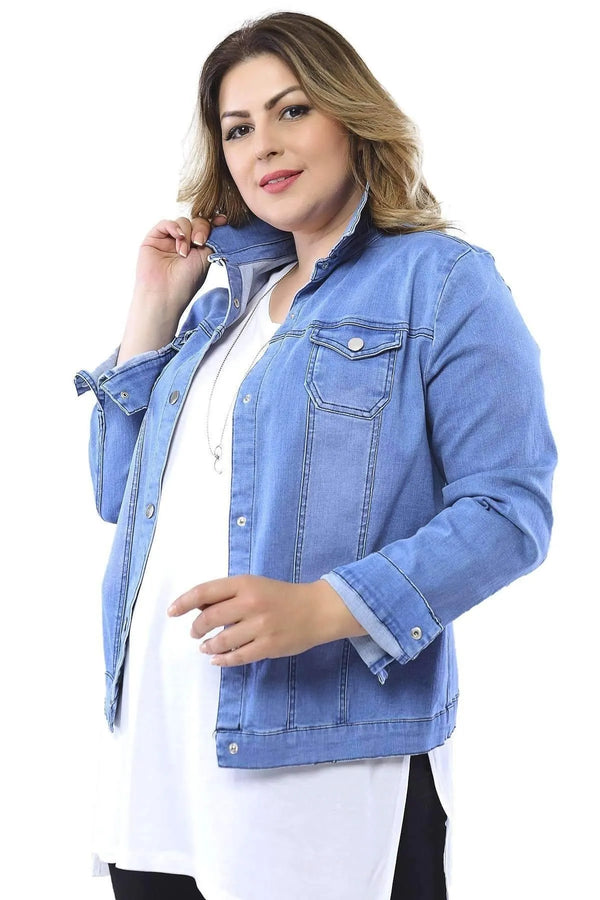 Büyük Beden Kadın Büyük Beden Kadın Esnek Likralı Kot Ceket Açık Mavi Denim Büyük Beden Ceket Açık Mavi Denim