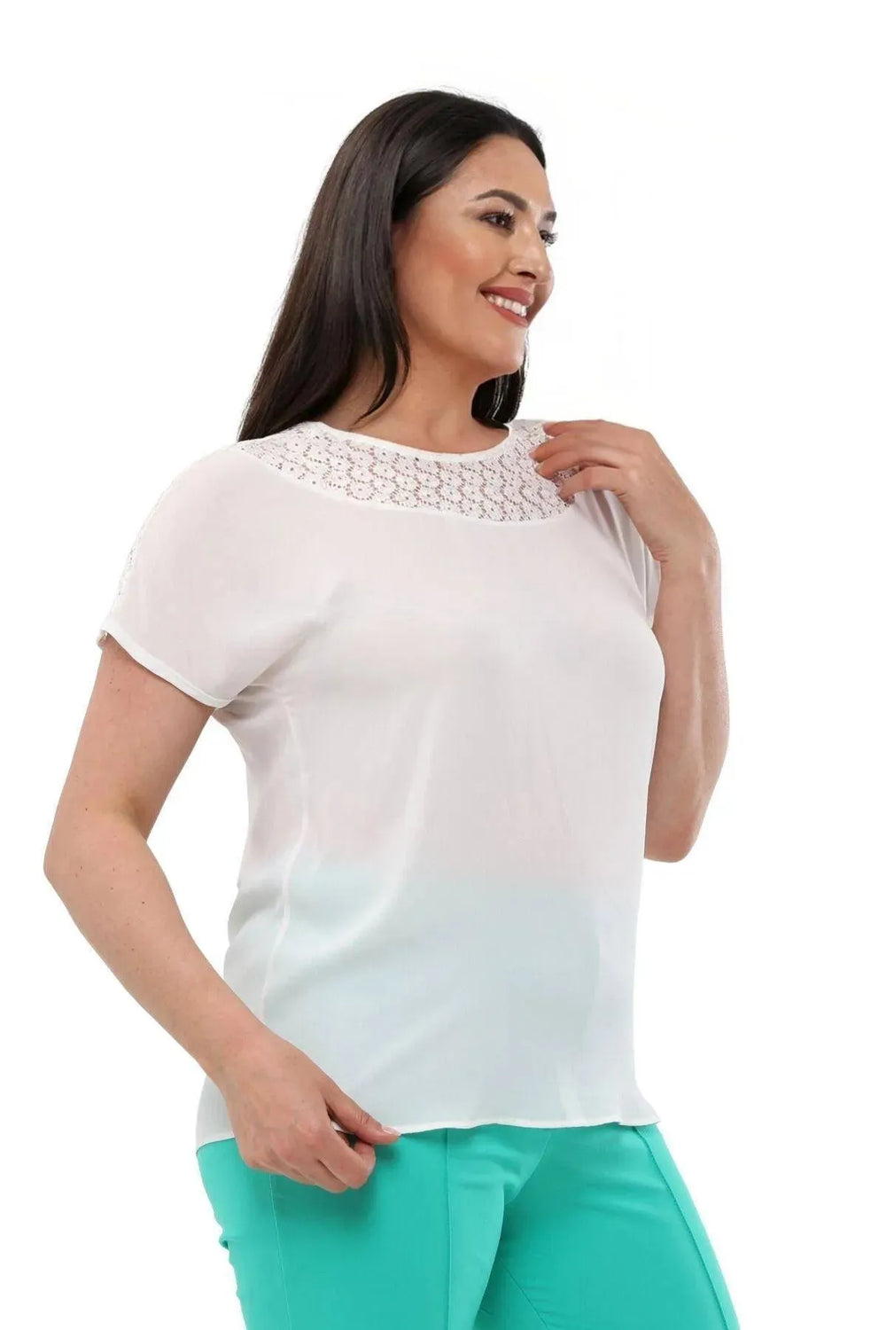 Plus Size Women's Fuchsia Guipure Detailed Short Sleeve Blouse - Image 7