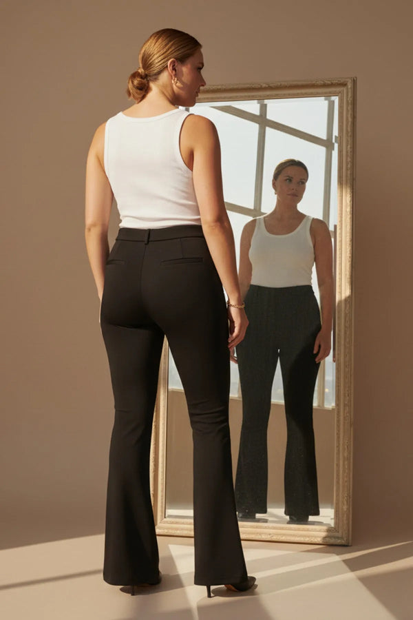 Büyük Beden Kadın İspanyol Paça Pantolon | Zarif ve Rahat Kesim