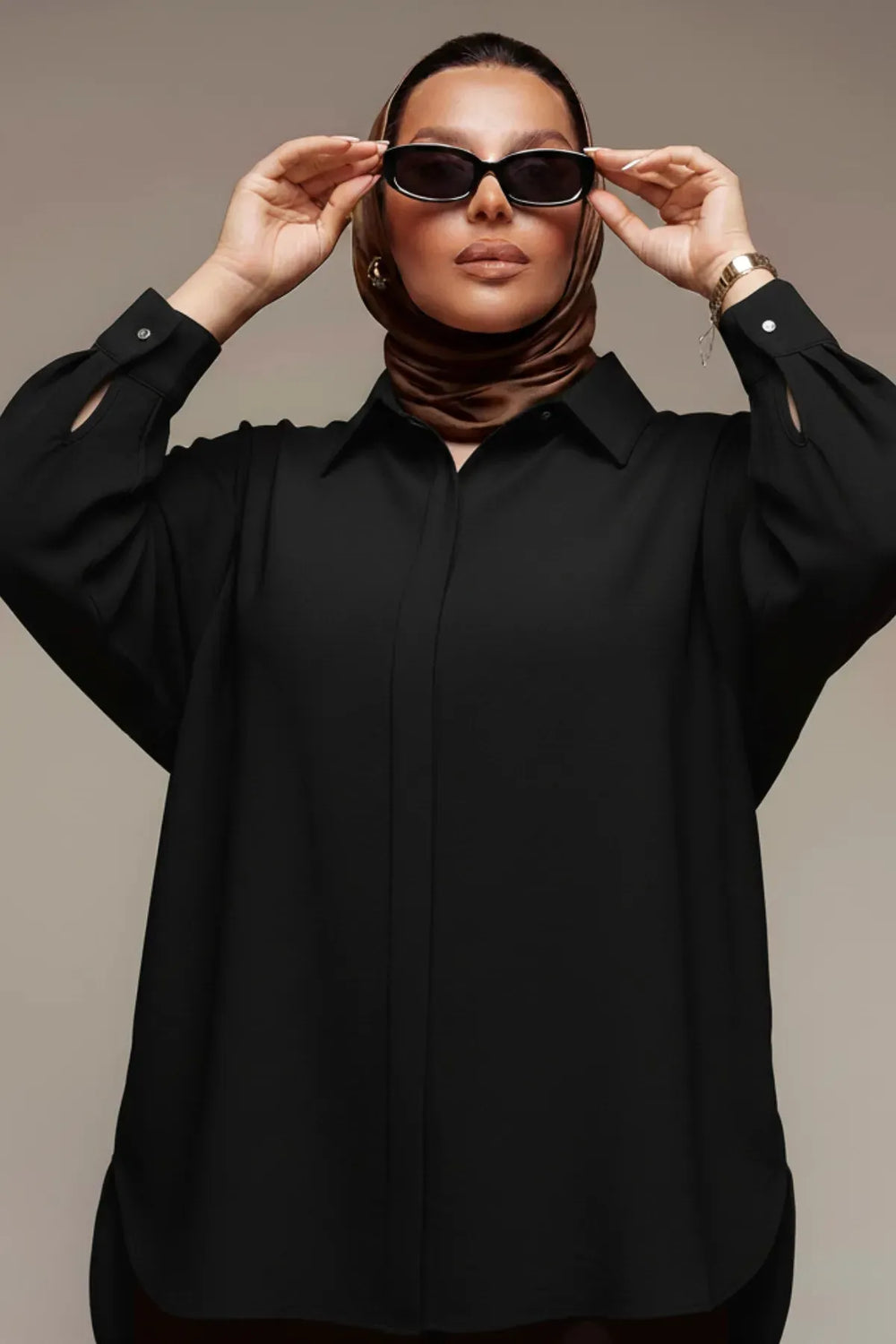 Женская рубашка Hanezza больших размеров кирпичного цвета из немнущейся ткани с потайной планкой - Image 1