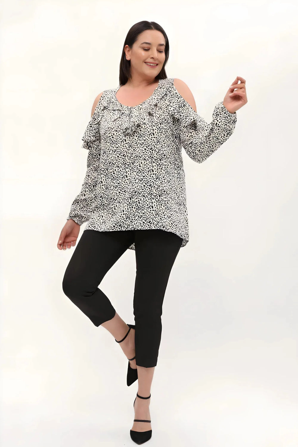 Plus Size Women's Leopard Print Cold Shoulder Ruffle Detail Viscose Blouse - Image 3