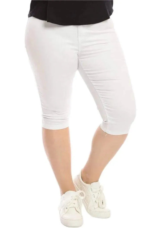 Познакомьтесь с комфортом больших размеров: бермуды из эластичного канваса