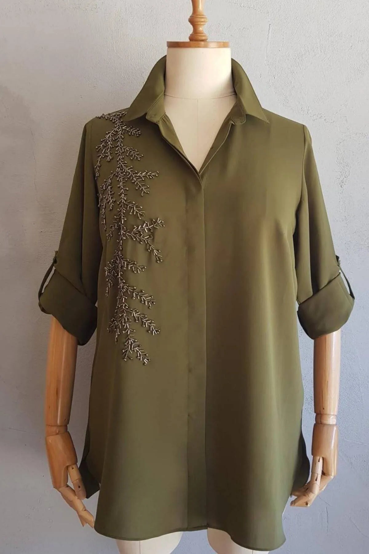 Büyük Beden Kadın Büyük Beden Kadın Haki Boncuk İşlemeli Dokuma Gömlek Abiye Gömlek [Haki] [Boncuklu]