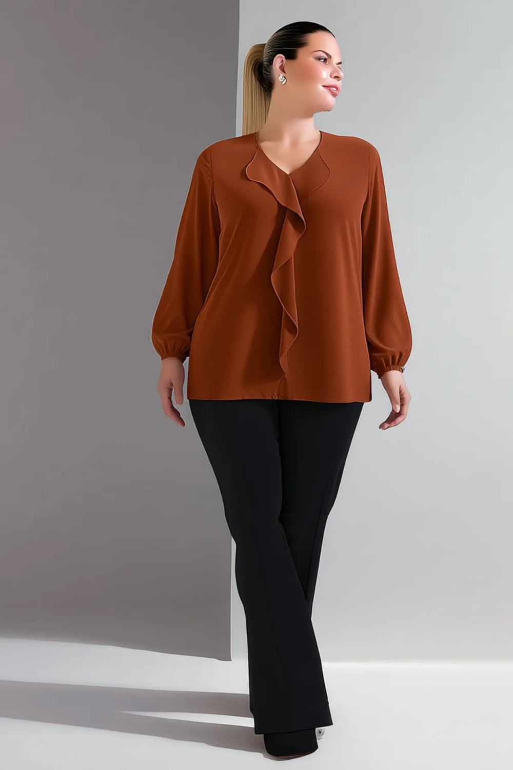 Женская блузка больших размеров из крепа Джессика с воротником-воланом - Image 37