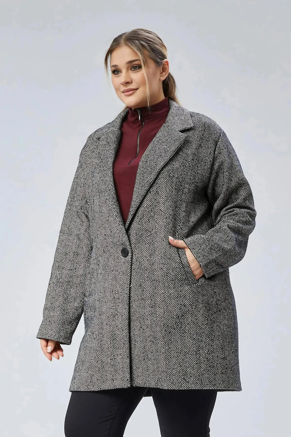 کت پشمی زنانه سایز بزرگ طرح جناغی - تلاقی ظرافت و راحتی بی انتها - Image 4