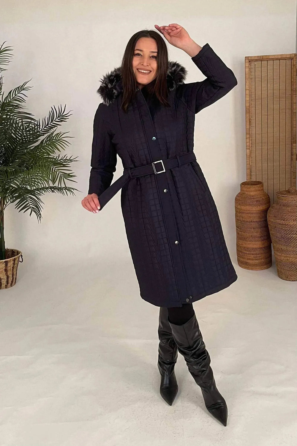 Büyük Beden Kürklü Mont - Kış Dış Giyim - Image 7