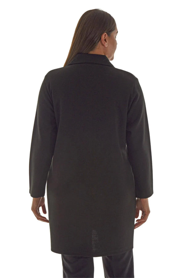 Büyük Beden Triko Hırka: Şık Çelik Örgü Detaylarıyla Fark Yaratın