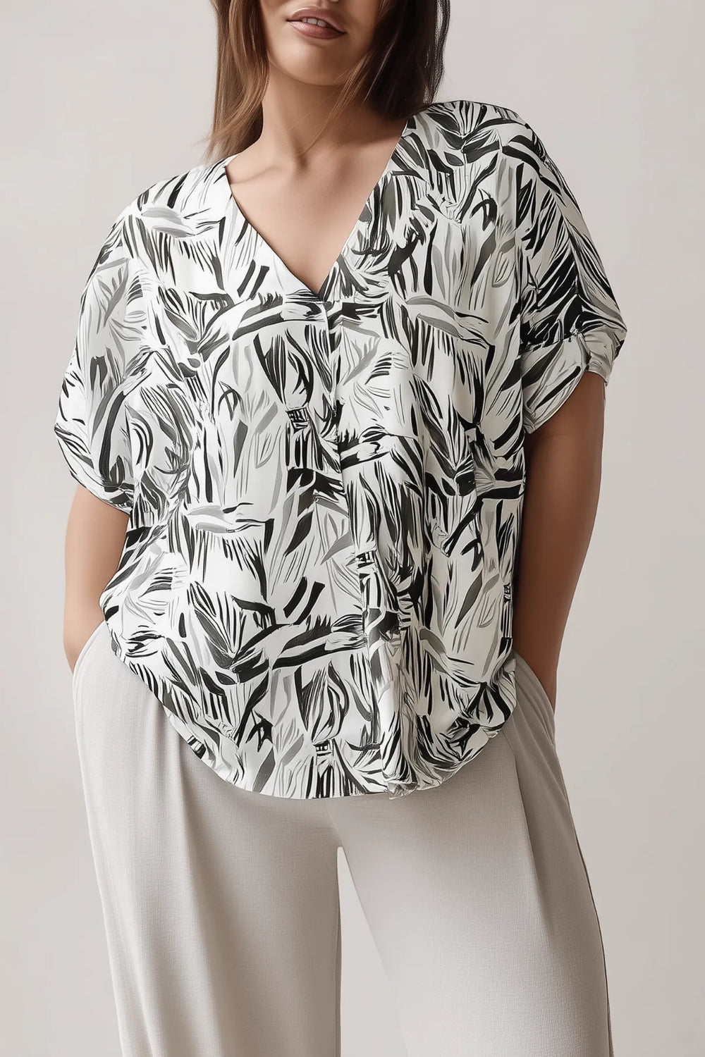 Plus Size V-Neck Viscose Blouse - Batwing Sleeve Buttoned Model - Image 7
