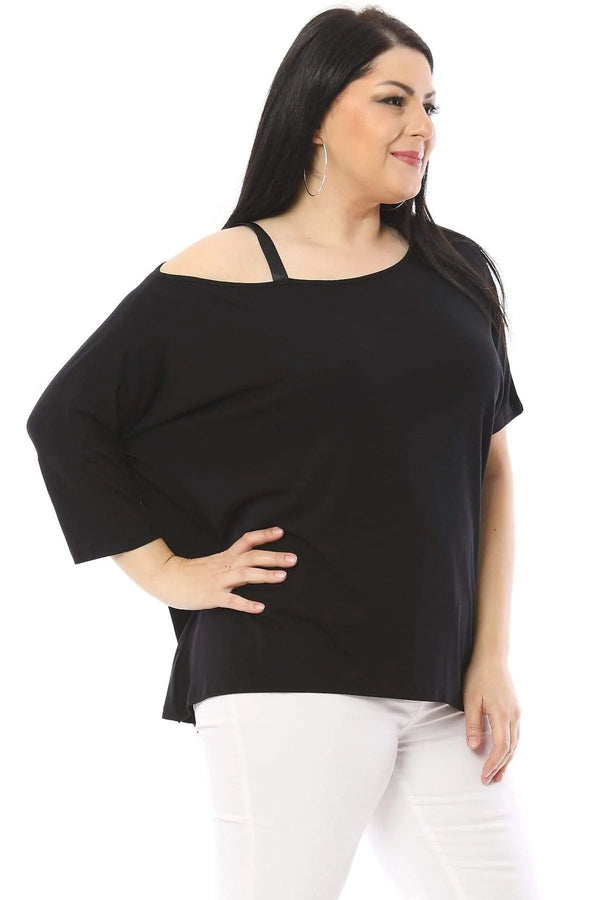 بلوزة فيسكوز بأكتاف مكشوفة: مصممة للنساء ذوات المقاسات الكبيرة