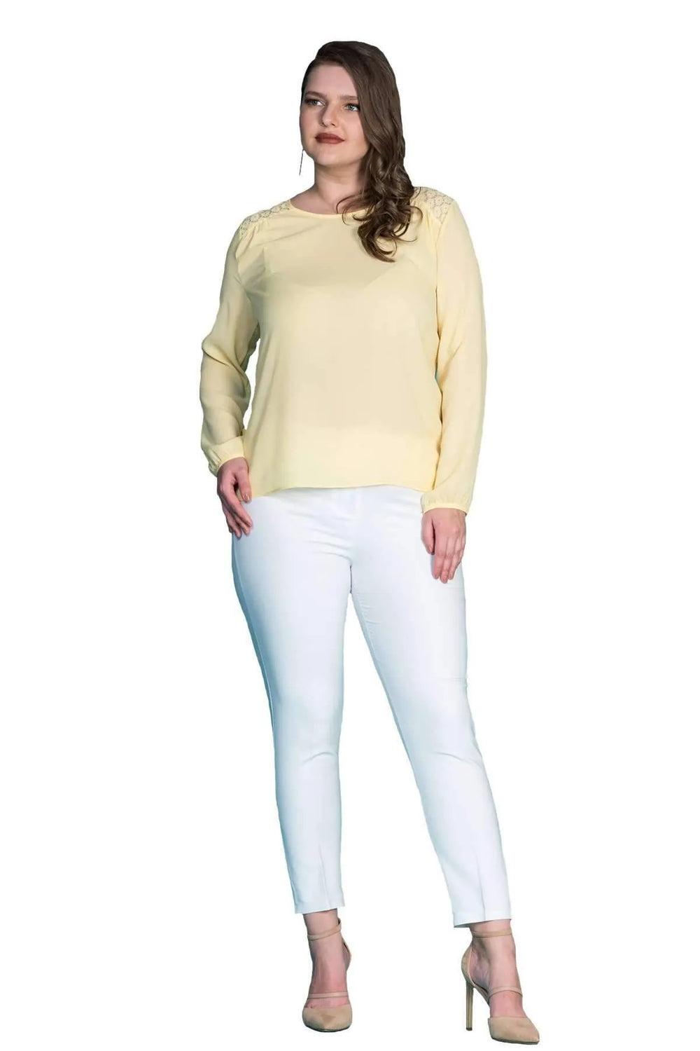 Теперь почувствуйте себя особенной: блузка из крепа с кружевными вставками на плечах - Image 13