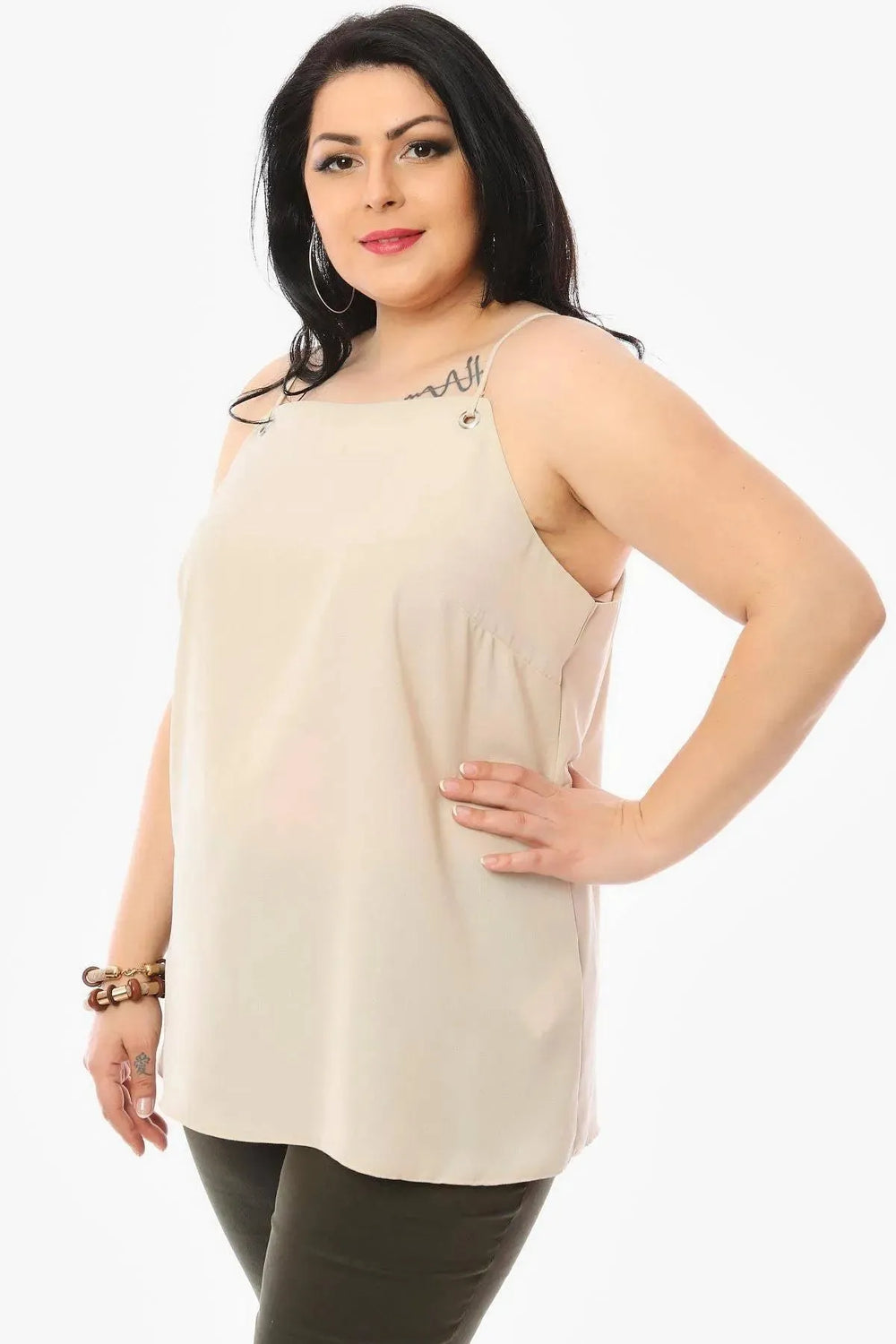 Hanezza Büyük Beden Çiçek Desenli Krep Kumaş İp Askılı Bluz - Image 28