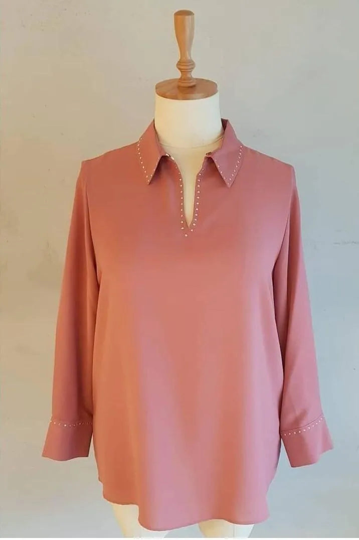 Blouse Hanezza grande taille à strass et fleurs en coton-viscose