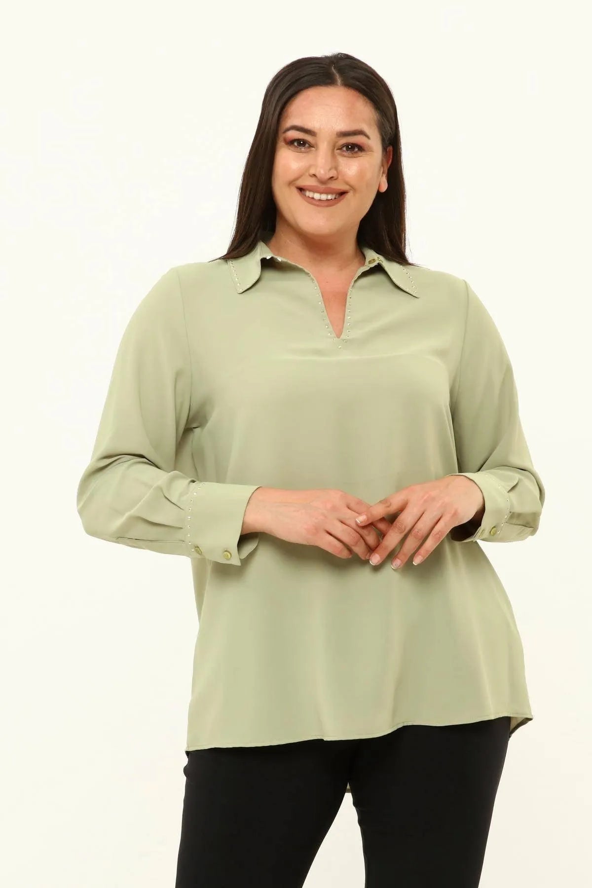 Blouse Hanezza grande taille à strass et fleurs en coton-viscose