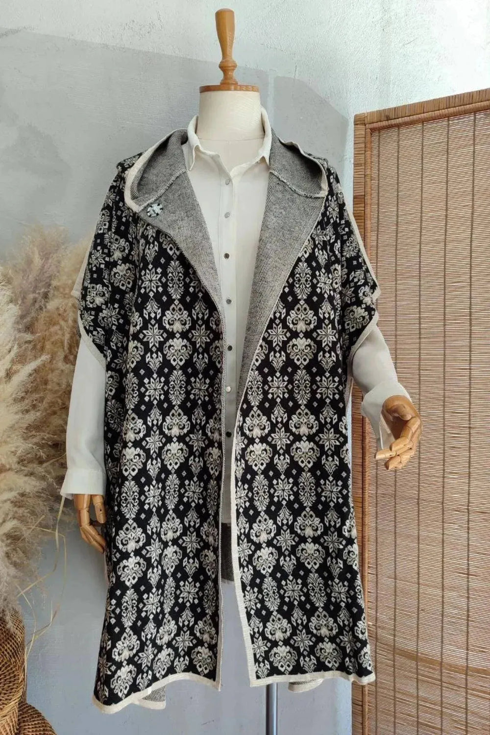 Hanezza Plus Size Knitwear Poncho - Ethnic Patterned with Hood - Image 2