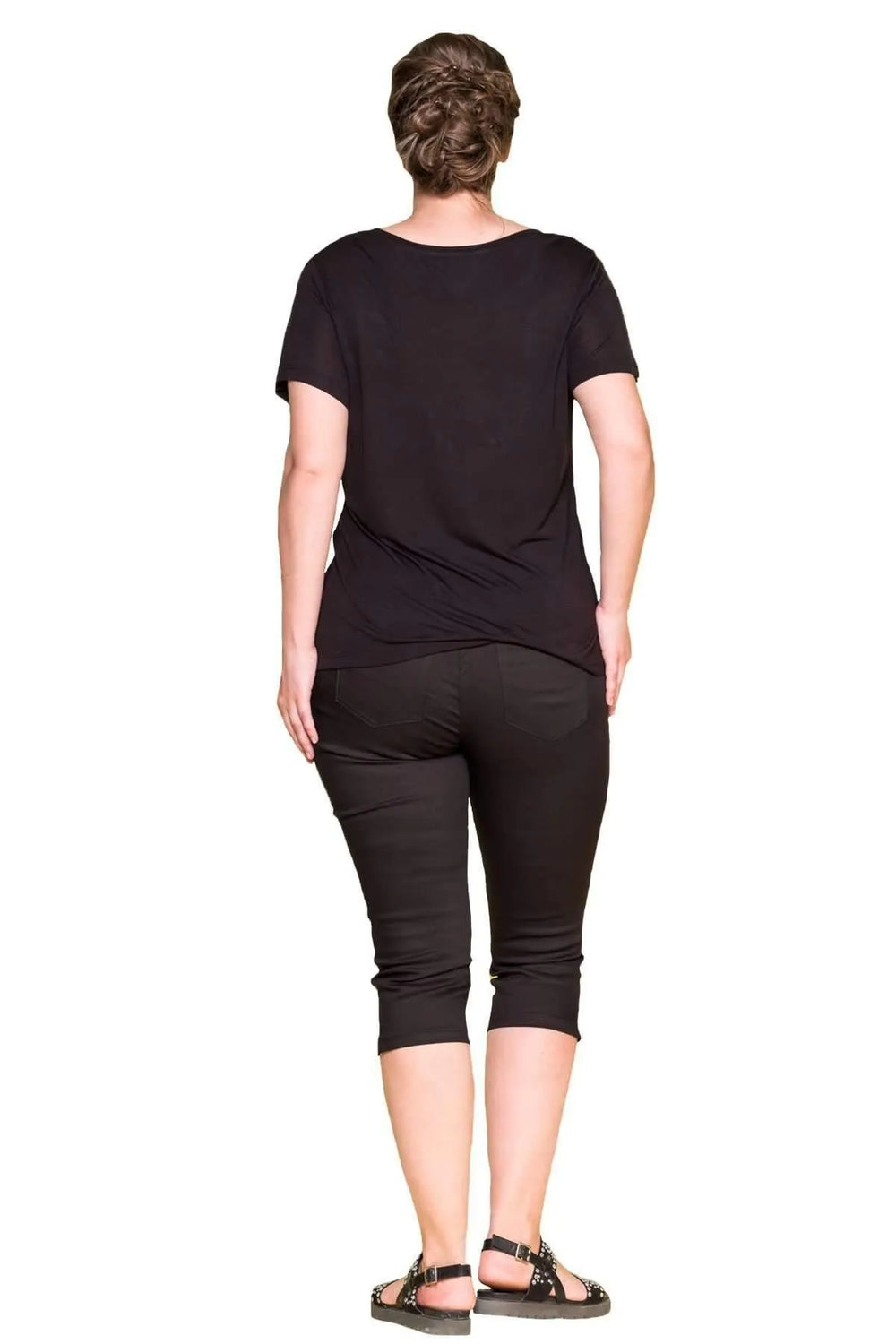 Hanezza Embroidered Floral Pattern T-Shirt - 100% Cotton Viscose - Image 9