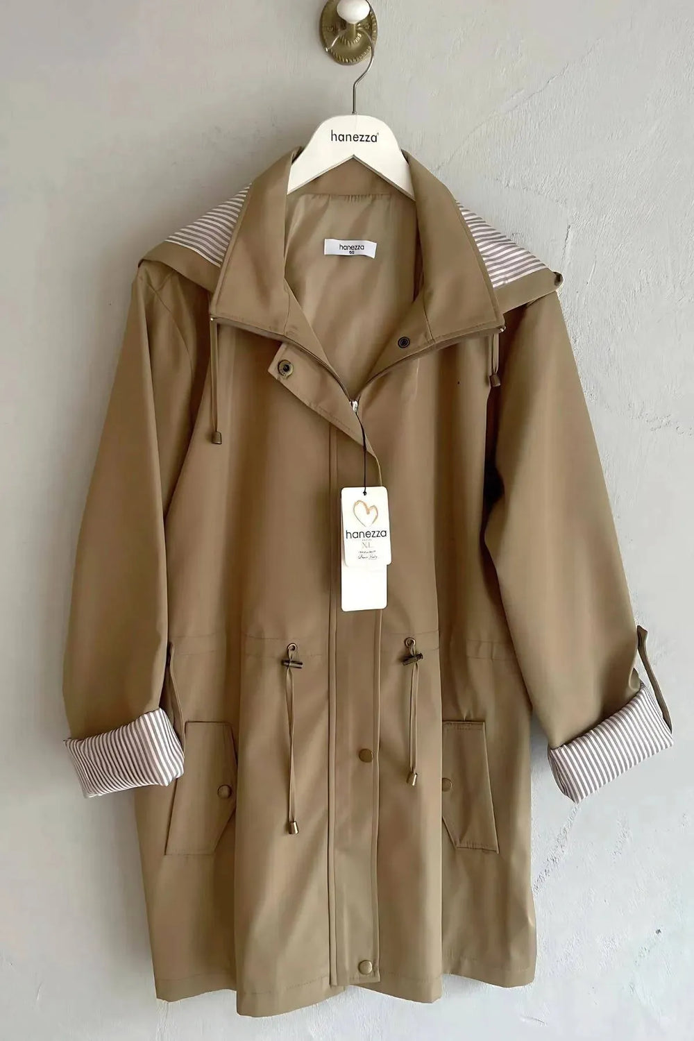 Hanezza Su Geçirmez Kapüşonlu Büyük Beden Trençkot - Minimalist - Image 1