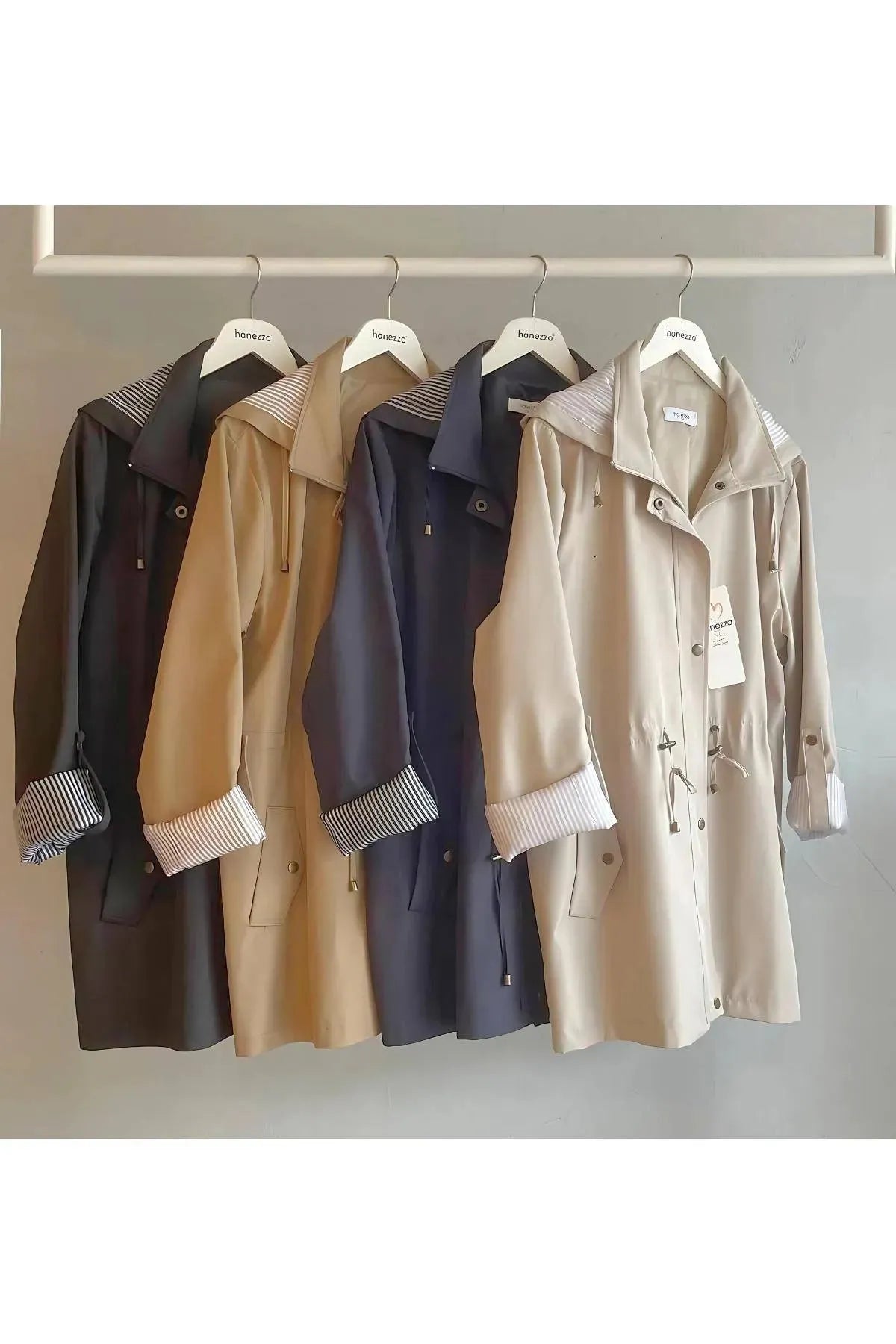 Büyük Beden Kadın Hanezza Su Geçirmez Kapüşonlu Büyük Beden Trençkot - Minimalist Büyük Beden Trençkot Kahverengi, Bej, Lacivert ve Krem Rengi