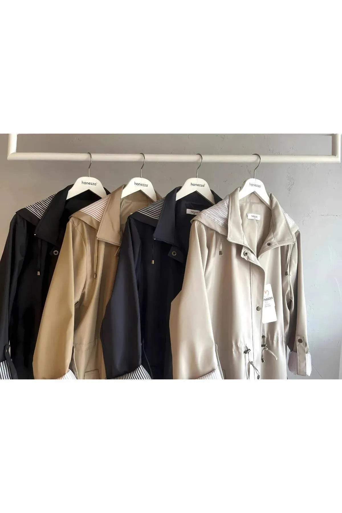 Büyük Beden Kadın Hanezza Su Geçirmez Kapüşonlu Büyük Beden Trençkot - Minimalist Büyük Beden Trençkot Siyah, Bej ve Gri Renkli