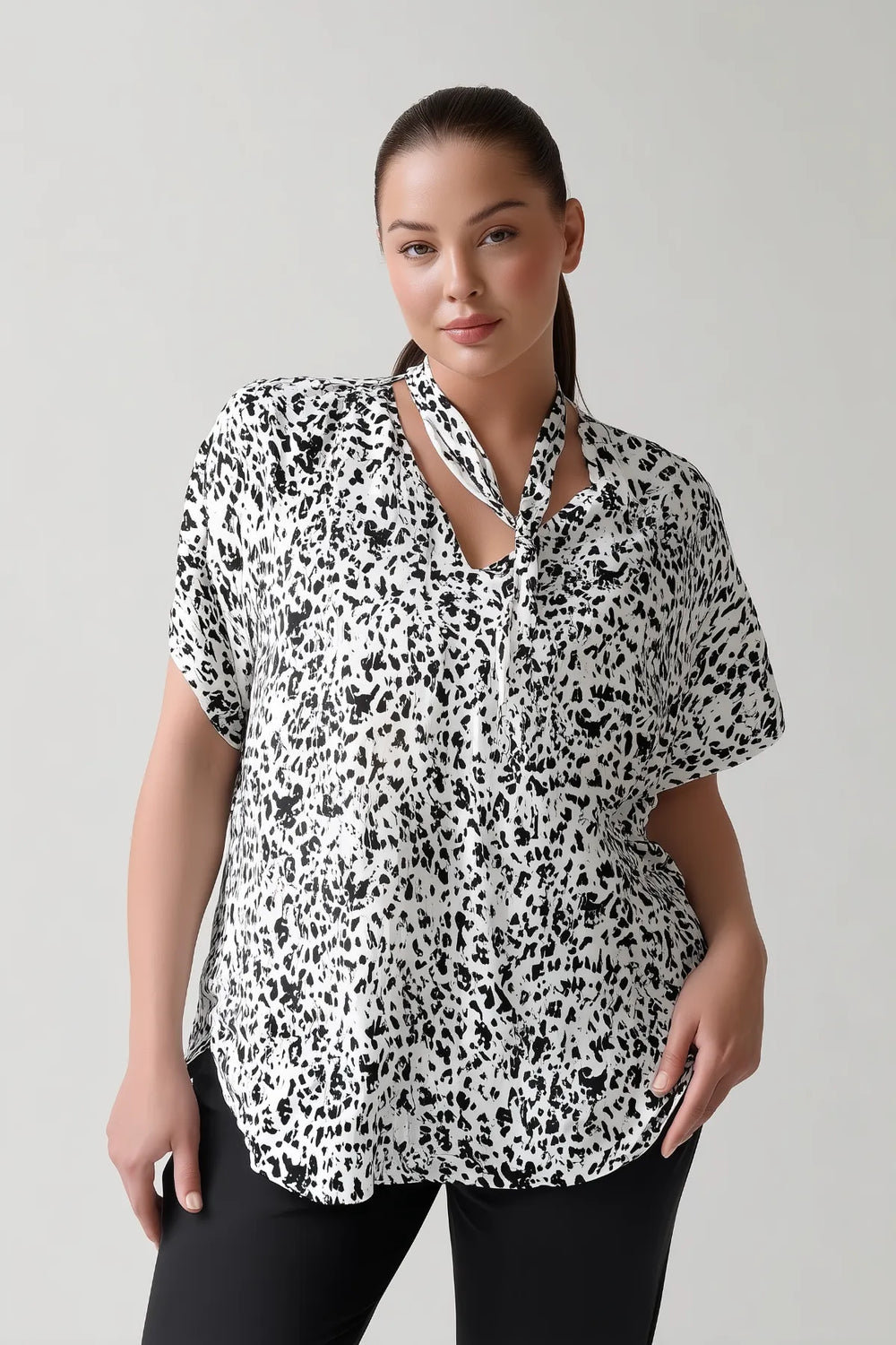 Hanezza Plus Size Viscose Blouse with Tie Neck and Batwing Sleeves - Image 3