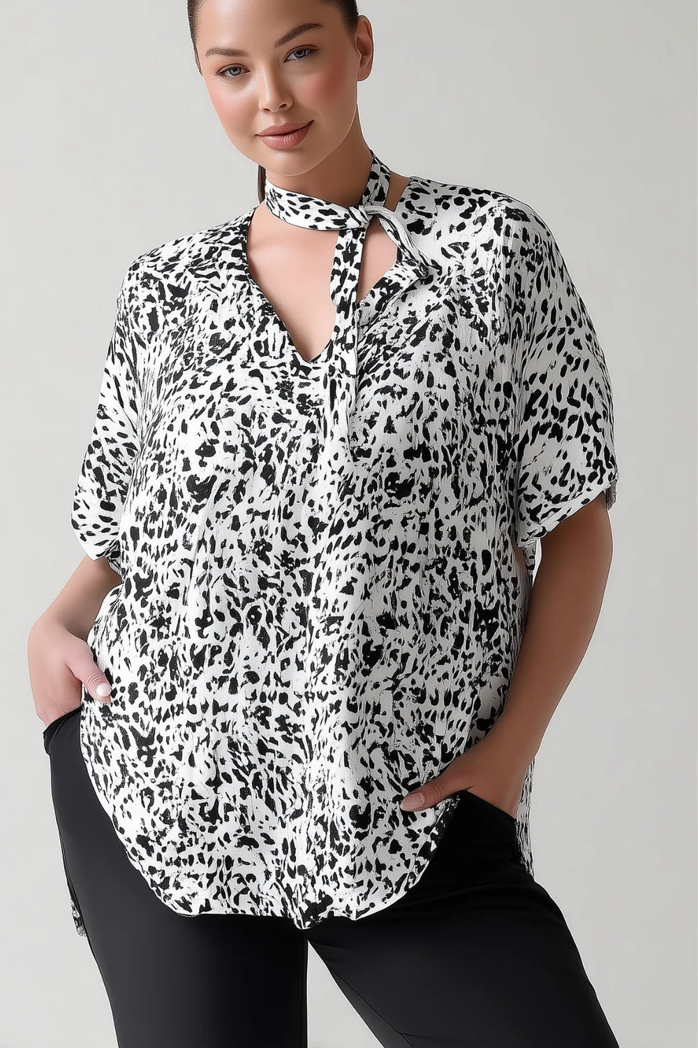 Hanezza Plus Size Viscose Blouse with Tie Neck and Batwing Sleeves - Image 2