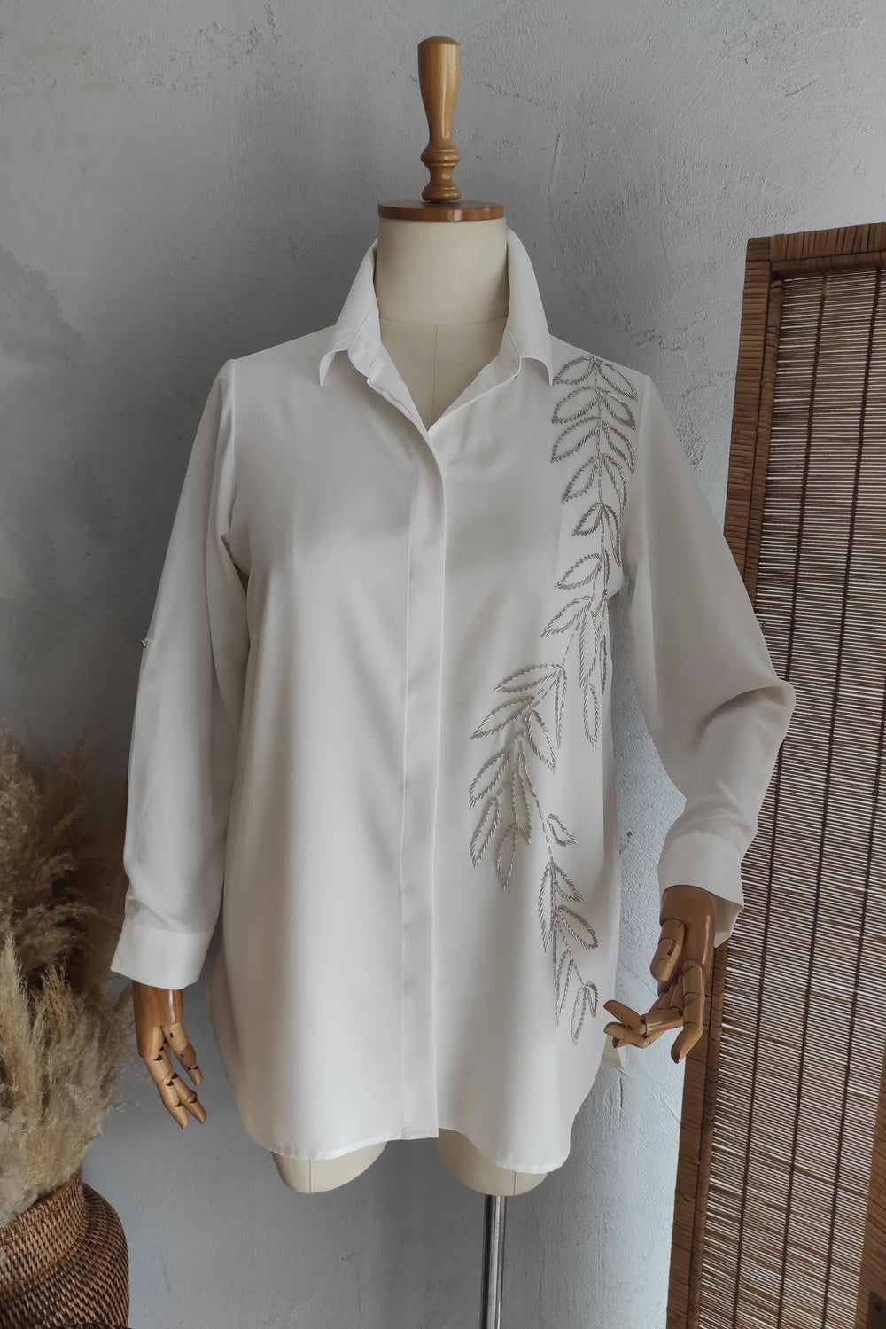 Jessica Hand-Embroidered Evening Shirt Plus Size - Polyester Fabric - Image 16