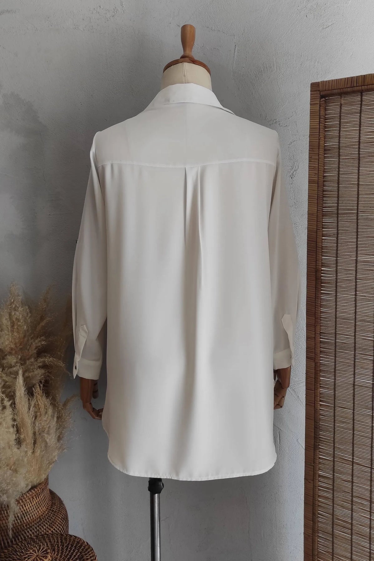 Büyük Beden Kadın Jessica El İşlemeli Abiye Gömlek Büyük Beden - Polyester Kumaş Büyük Beden Gömlek Beyaz Düz