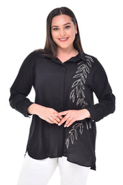 Büyük Beden Kadın Jessica El İşlemeli Abiye Gömlek Büyük Beden - Polyester Kumaş Büyük Beden Gömlek Siyah Yaprak İşlemeli