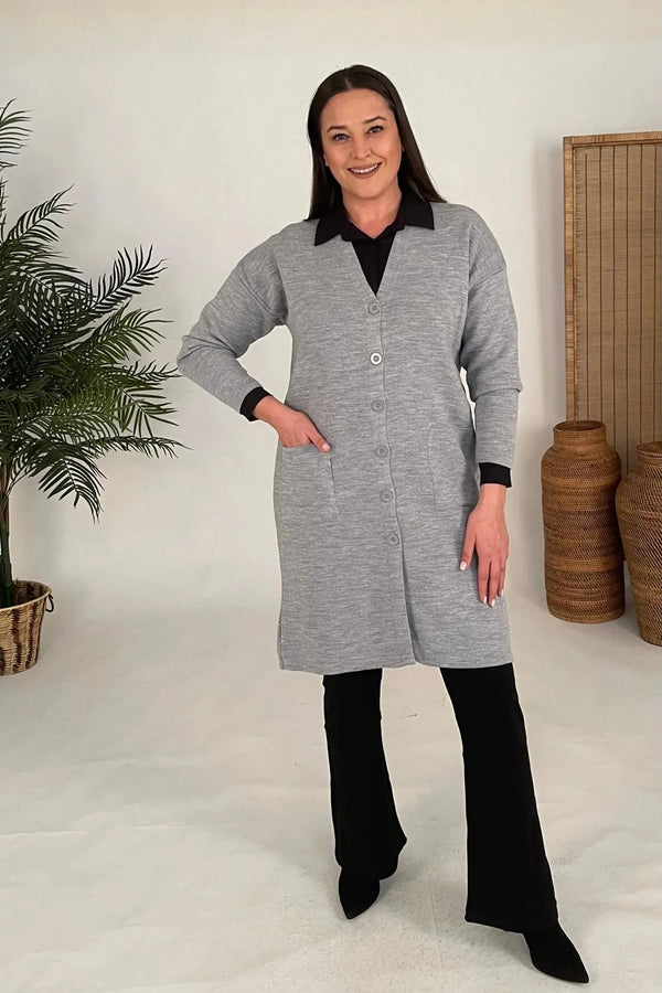 كارديجان نسائي تريكو قطني بمقاسات كبيرة - بنقشة الزهور