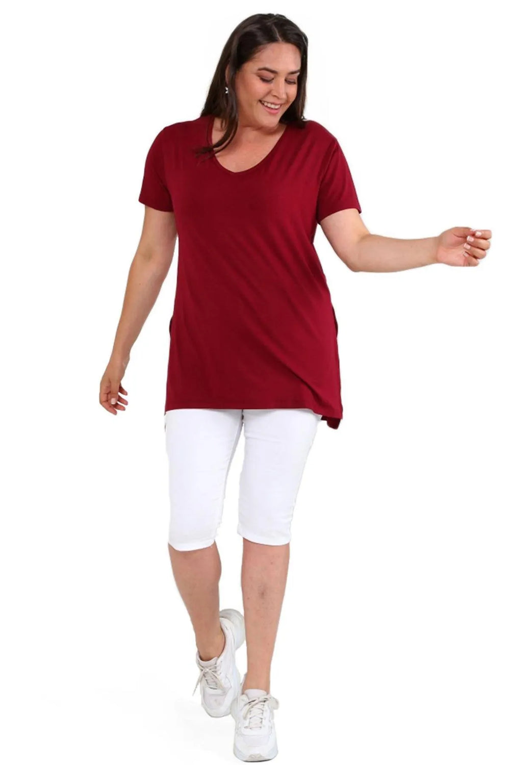 Не ограничивайте себя в комфорте: базовая футболка с V-образным вырезом - Image 36