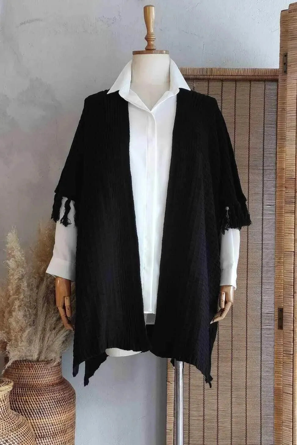 Poncho Femme Hanezza en Coton et Viscose à Motifs Ethniques et Franges - Image 4