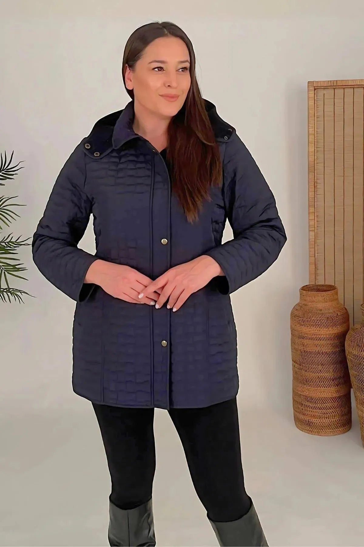 Plus Size Fur-Lined Quilted Coat - Women's Winter Hooded Parka