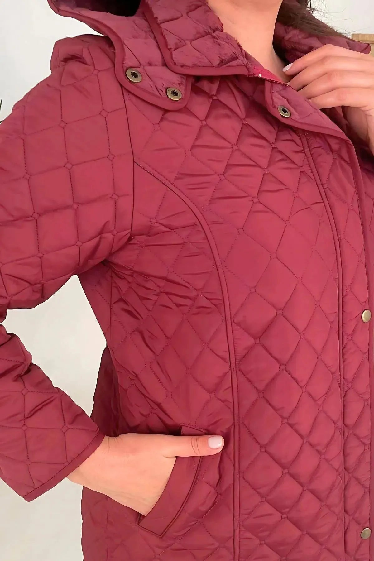 Büyük Beden Kadın Kürklü Kapitone Mont Büyük Beden - Kadın Kışlık Kapüşonlu Mont & Yagmurluk [Bordo] [Kapitone]