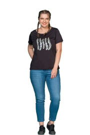 Büyük Beden Kadın Pul Nakışlı T-shirt Büyük Beden T-Shirt Siyah Pamuklu