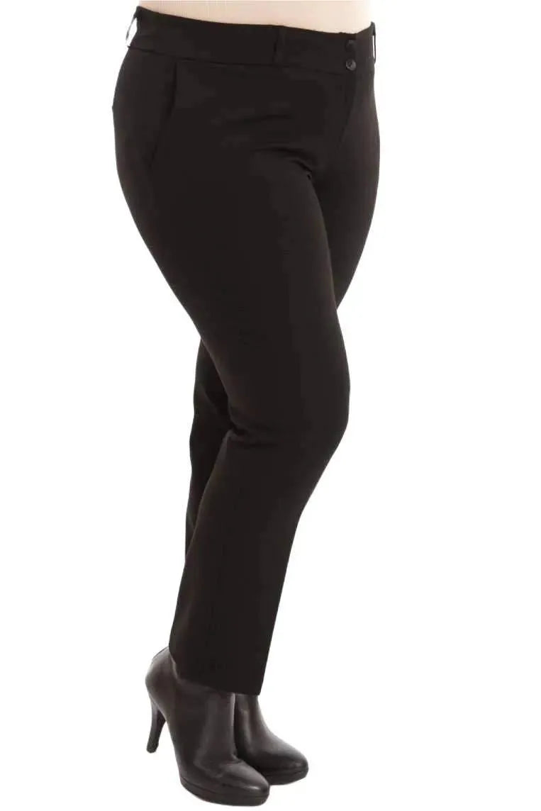 Stil und Komfort vereint: Knöchellange Hose mit Schlitz